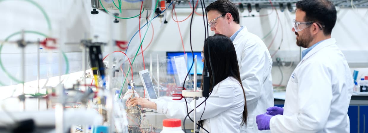 How to Fit Out a Laboratory - COEL