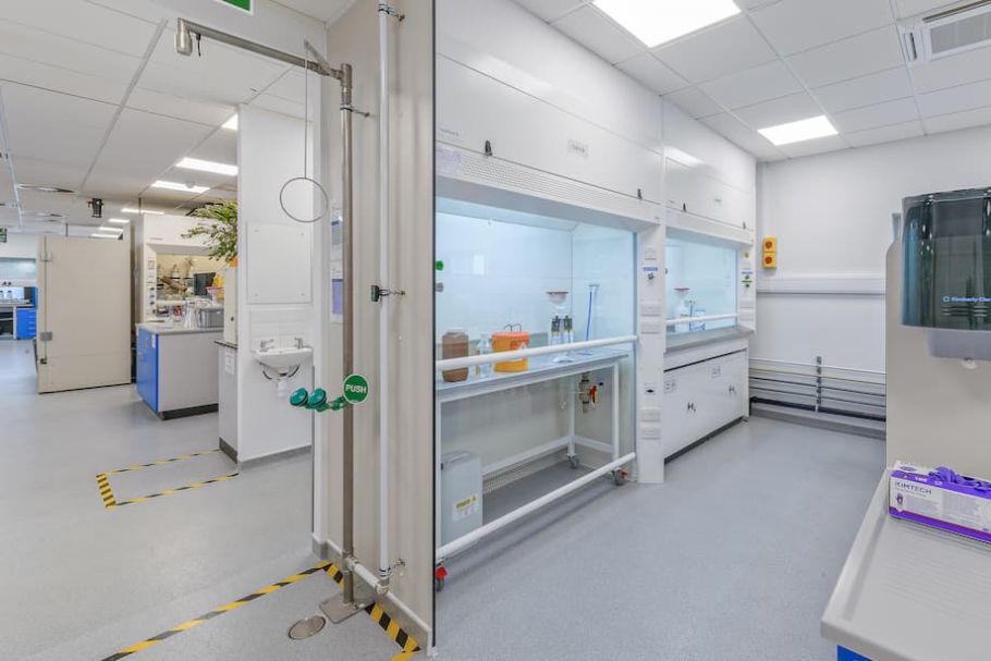 Laboratory Sustainability Design and Carbon Footprint - COEL