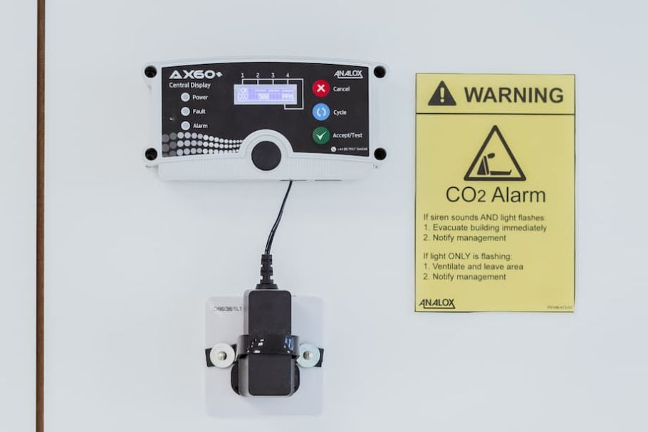 Planning Laboratory Energy Use and Technology - COEL