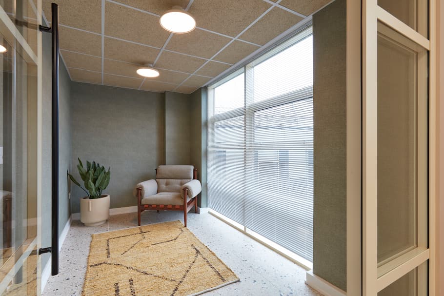 Neutral Colour in Interior Office Design - COEL
