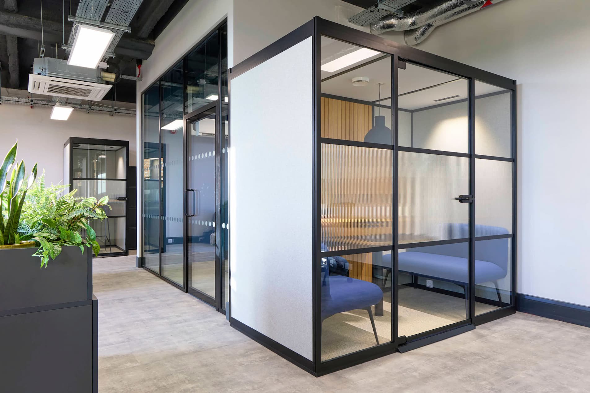 Aviation Offices - Plan, Design, Build and Furnish - COEL