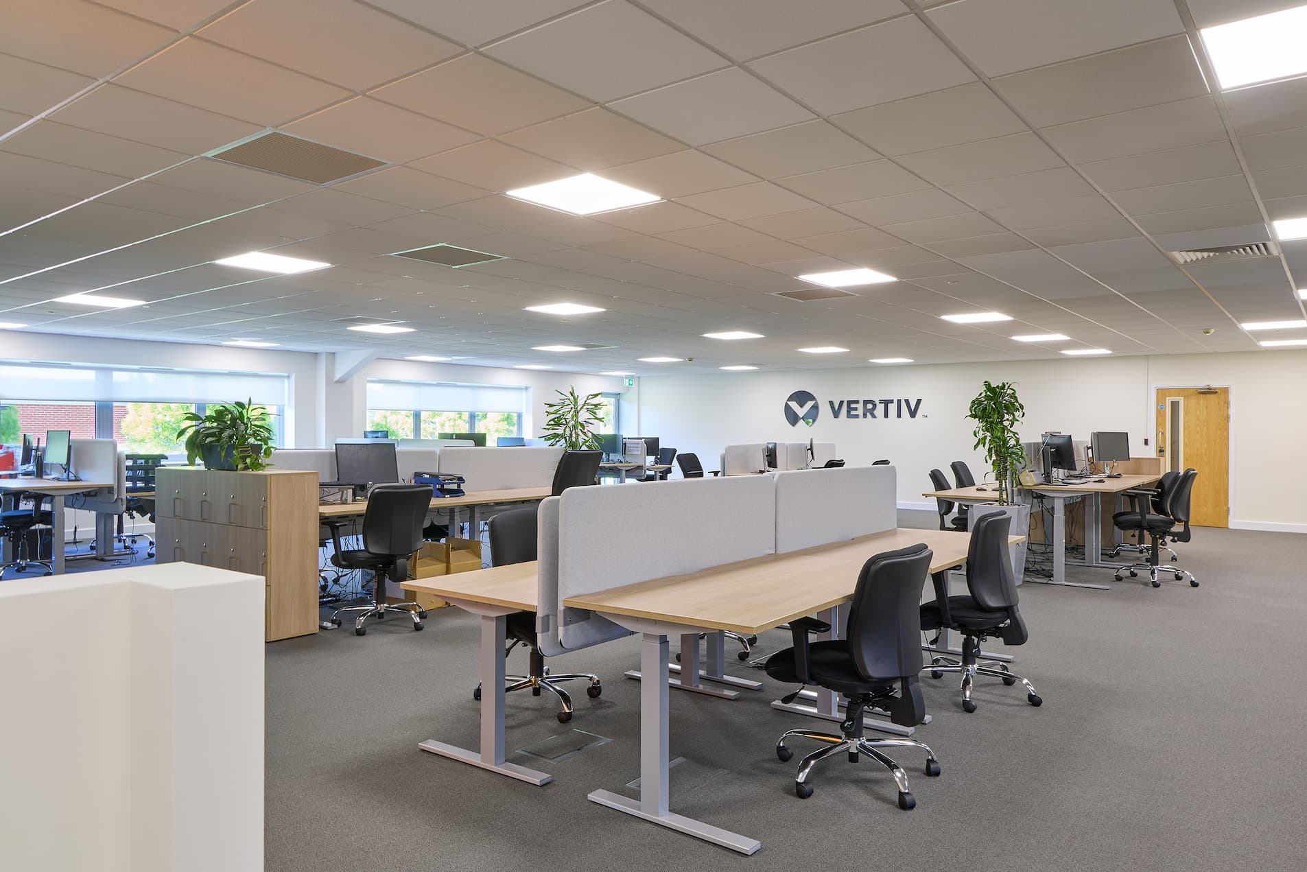 Vertiv Offices Design and Build in Bedfordshire - COEL